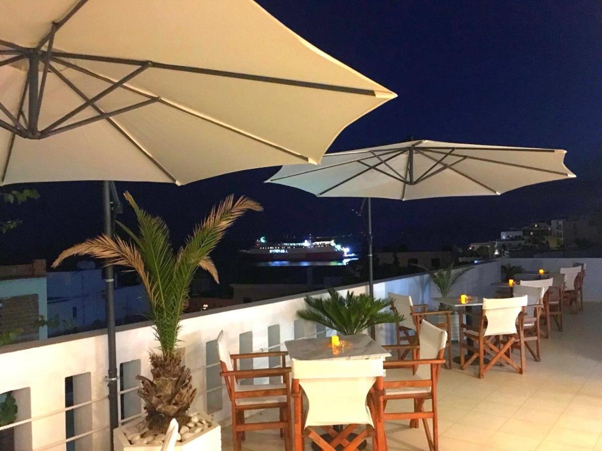 Virginia Hotel Тинос Екстериор снимка